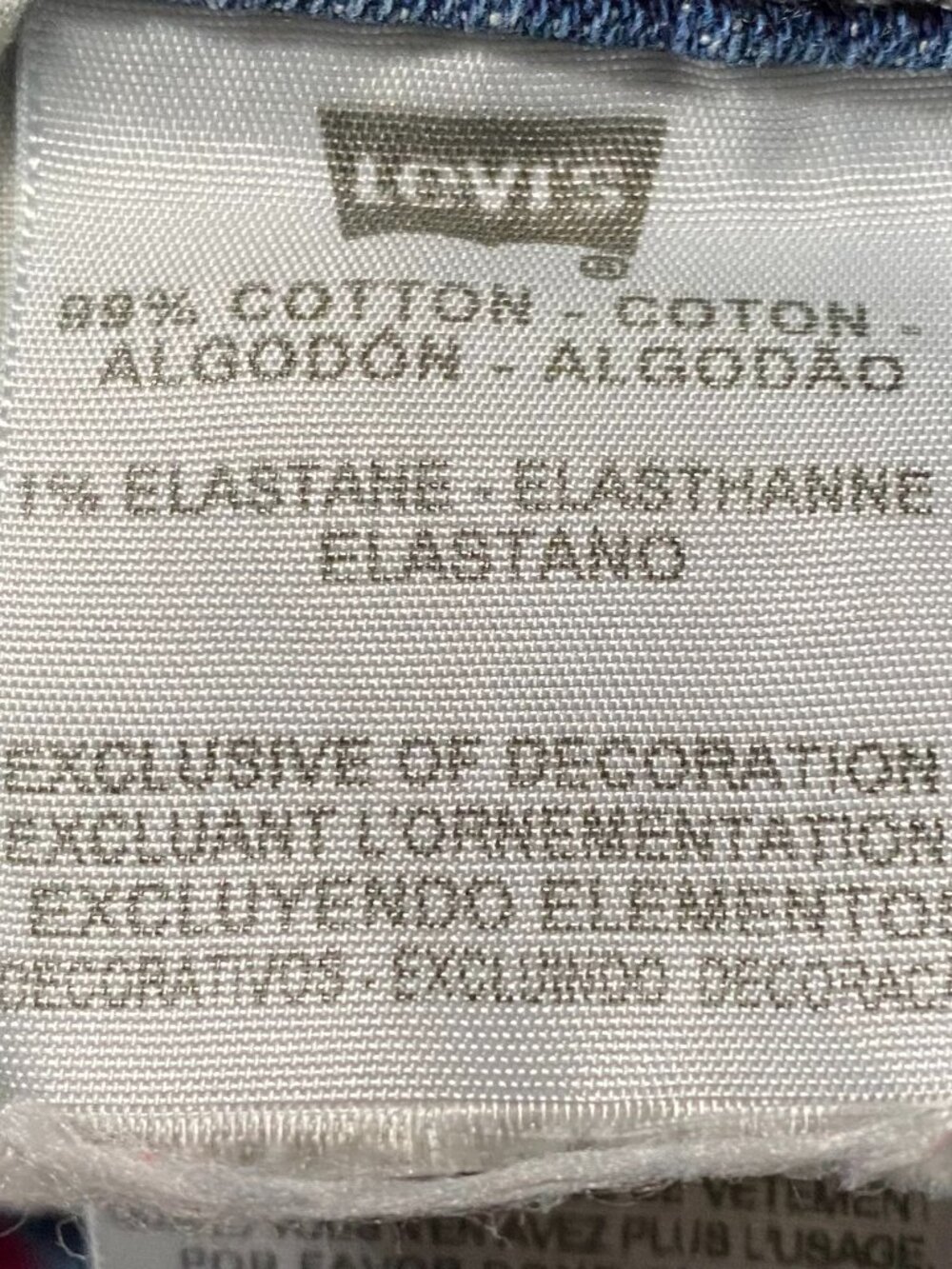 Levis capris, w/front & back pockets, size 14 - Picture 10 of 10